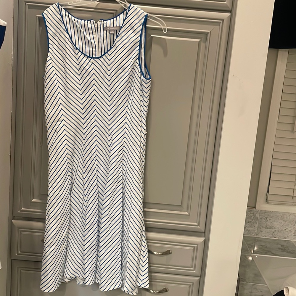 Casual blue and white diamond striped summer dress. Size 14.